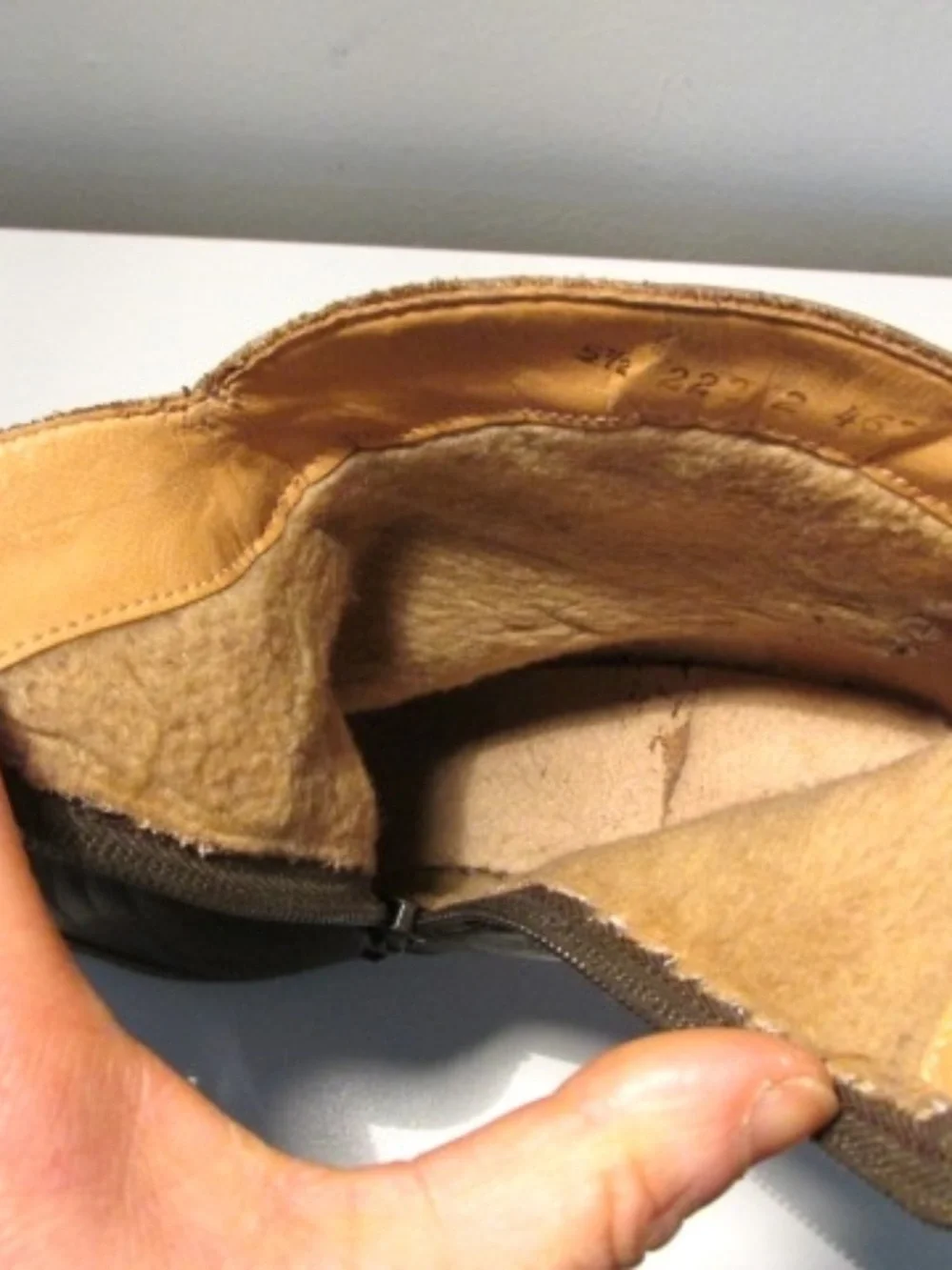 Western Style Leather Ankle Boots, Size 5.5